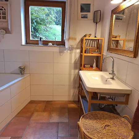 Traumwohnung Mit Eigenem Garten Διαμέρισμα *