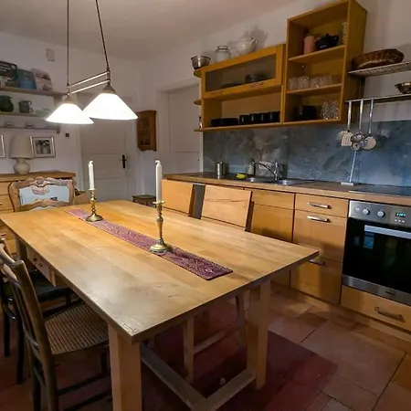 Traumwohnung Mit Eigenem Garten Διαμέρισμα