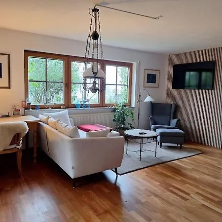 Traumwohnung Mit Eigenem Garten Διαμέρισμα Μπάντενβαϊλερ