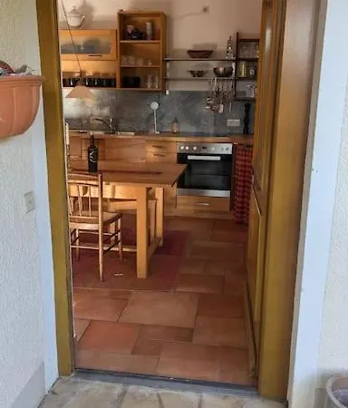 Traumwohnung Mit Eigenem Garten Διαμέρισμα *