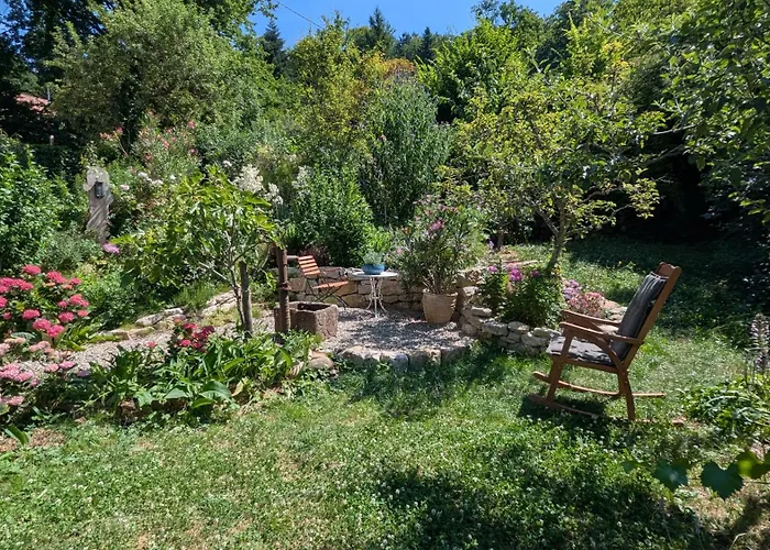 Traumwohnung Mit Eigenem Garten Apartament